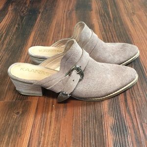 Anthropologie mauve mules